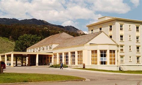 Mammoth Hot Springs Hotel & Cabins, Yellowstone - AllTrips