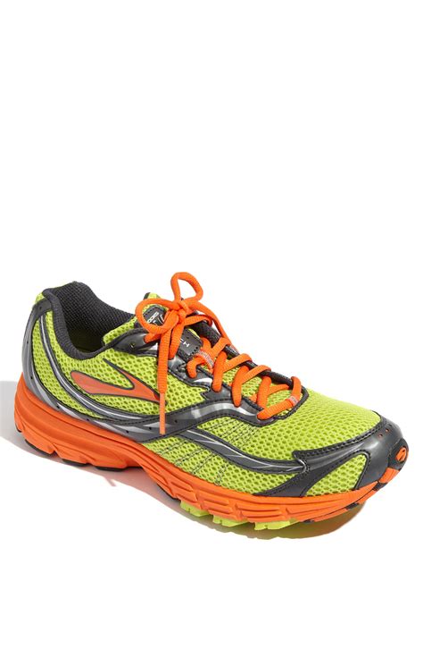 Brooks Launch Running Shoe in Green for Men (lime/ anthracite/ silver ...