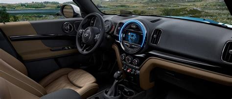 MINI Cooper Countryman Interior | MINI of Escondido