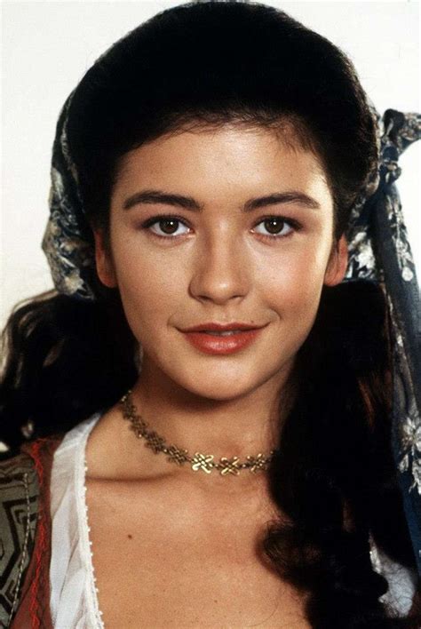 25 Pictures of Young Catherine Zeta-Jones | Catherine zeta jones young ...