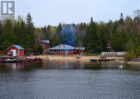 Northern Ontario Fishing Lodge For Sale