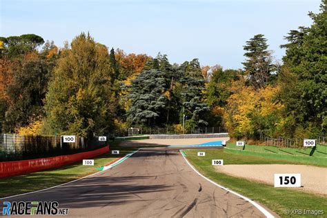 Approach to Acque Minerali, Imola, 2020 · RaceFans