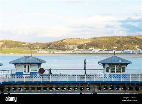 Llandudno pier,North Wales Stock Photo - Alamy