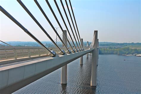 The new Stillwater bridge is impressive. : r/minnesota