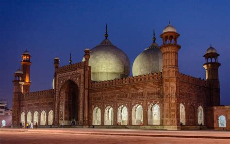 Badshahi Mosque Lahore (Badshahi Masjid Lahore) ~ Beautiful Places In ...