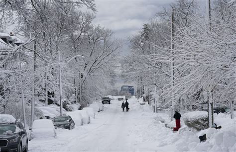 Heavy wind, snow in winter weather travel advisory for London, Ont ...