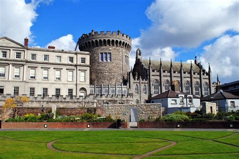 Castles & historic buildings of Dublin. | The Davenport Hotel