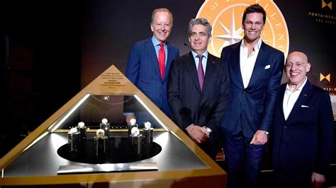 Tom Brady's Super Bowl rings shine brightly at Fontainebleau Las Vegas ...