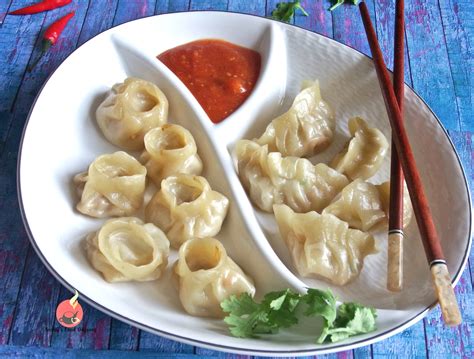 Chicken Momos | Steamed Chicken Dumplings