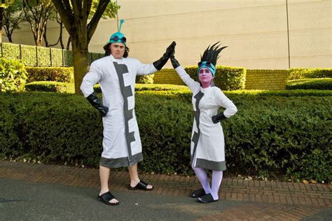 coregeek cosplay and creations | Yzma and kronk, Disney race costume ...