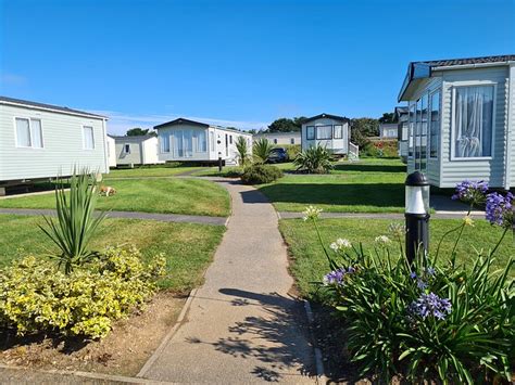 HENDRA HOLIDAY PARK - Campground Reviews (Newquay, Cornwall)