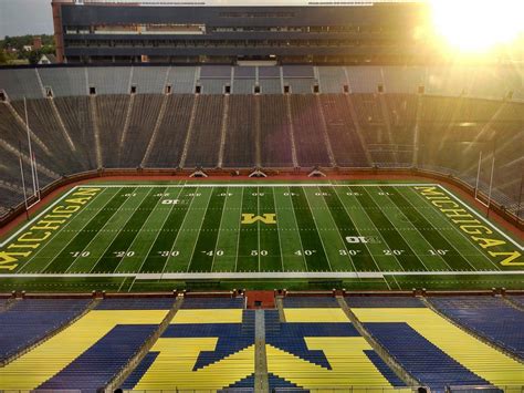 Michigan Stadium Wallpaper (59+ images)