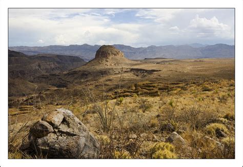 Chihuahuan Desert, Mexico-United States Border The Chihuahuan Desert is ...