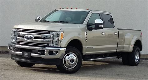 Test Drive: 2017 Ford F-350 Super Duty Lariat Crew Cab | The Daily ...