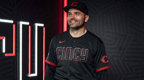 Cincinnati Reds unveil Nike City Connect uniforms