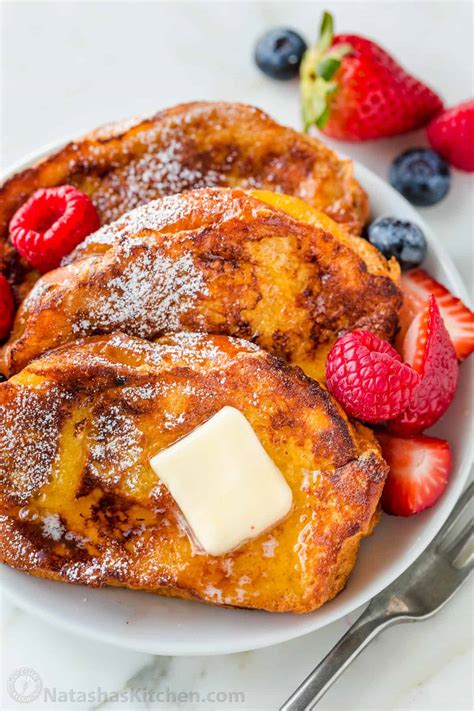 French Toast Recipe (VIDEO) - NatashasKitchen.com