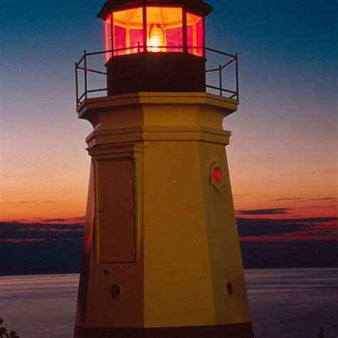 Discover Ohio's Lake Erie Lighthouses | Ohio lighthouses, Lighthouse ...