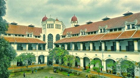 Lawang Sewu: A Haunted building of History and Heroes