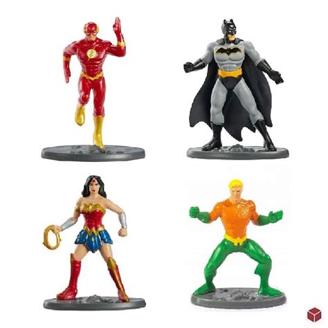 JUSTICE LEAGUE MINI FIGURES SET OF 4 – Treasure Box