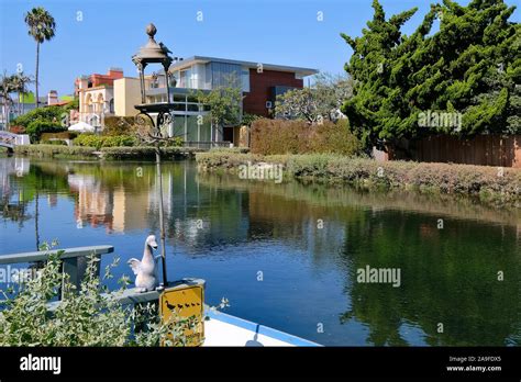 Historic quarter Venice Canals, Canals of Venice Beach, Los Angeles ...