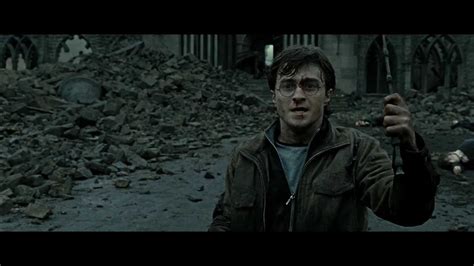 Harry Potter and the Deathly Hallows - Part 2 (The Final Duel Scene ...