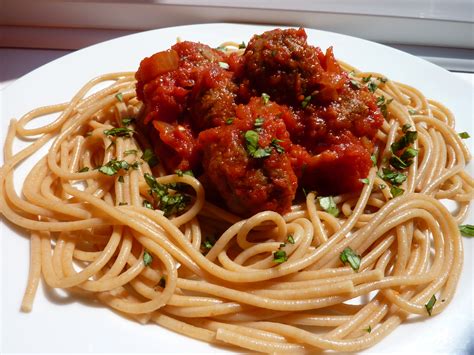 Spaghetti And Meatballs Recipe — Dishmaps