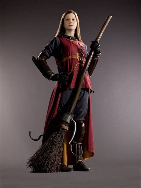 Ginny Weasley Hogwarts Uniform