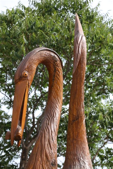 Chainsaw Artist Transforms Trees into Art – Ruth E. Hendricks Photography