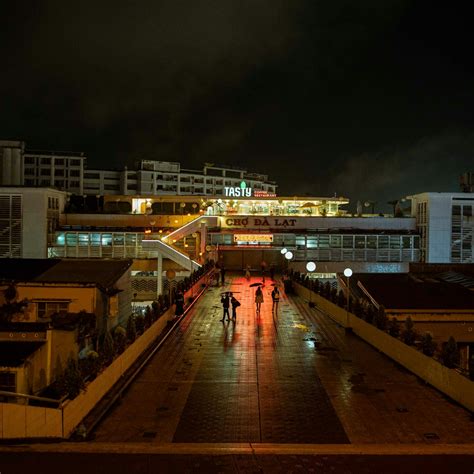 Cho Da Lat in Da Lat City in Vietnam at Night · Free Stock Photo