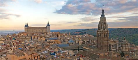 Datei:Toledo Skyline Panorama, Spain - Dec 2006 edit.jpg – Wikipedia