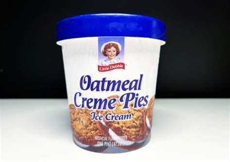 REVIEW: Little Debbie Oatmeal Creme Pies Ice Cream - Junk Banter