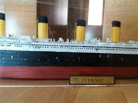 MAQUETA BARCO TITANIC de segunda mano por 1.200 EUR en Leganés en WALLAPOP