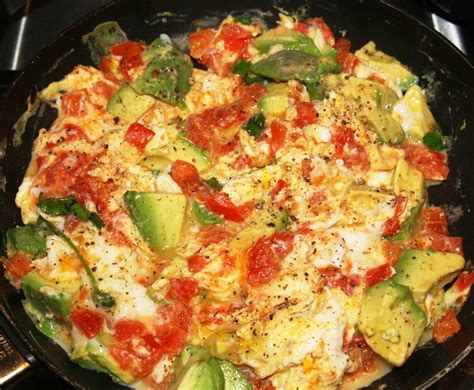 Scambled Egg Whites with Tomatoes and Herbs Recipe by John - CookEatShare