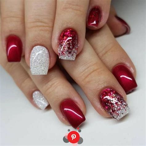 + 24 Nail Designs Winter Holiday Glitter 57 - Decorinspira.com # ...