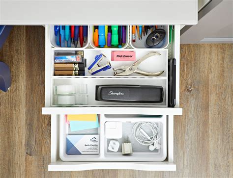 7 Tips for Organizing Desk Drawers for a More Efficient Workspace