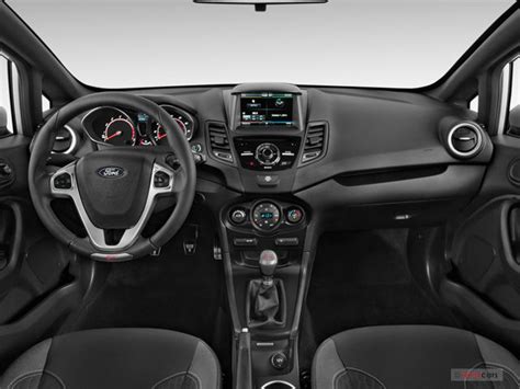 2019 Ford Fiesta: 128 Interior Photos | U.S. News & World Report