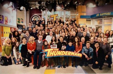 The Thundermans cast☇ | The thundermans, Nickelodeon, Fotos de cantores