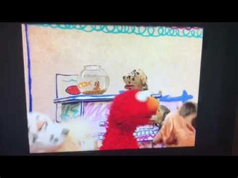 Elmo World Dogs mp4 3gp flv mp3 video indir