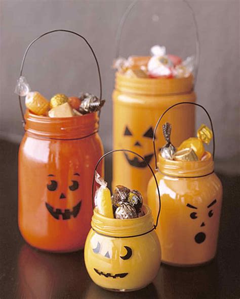 Indoor Halloween Decorations | Martha Stewart