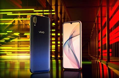 Vivo V11 Pro: 5 Ways How it Outsmarts the Oppo F9 Pro | TelecomTalk