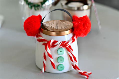 easy diy christmas candle gift ideas – snowman candle with earmuffs ...