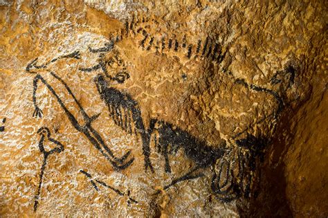 WHY THE NEW STONE AGE CAVE PAINTINGS IN FRANCE ARE A MUST-SEE - Travel ...