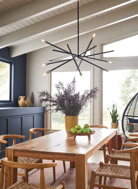 10 of the Best Vaulted Ceiling Lighting Ideas | Lightopia