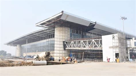 Gwalior Airport: नए साल 2024 में मिलेगी नई हवाई सेवाओं की सौगात ...