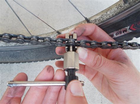 How to Fix a Slipped Bicycle Chain - iFixit Repair Guide