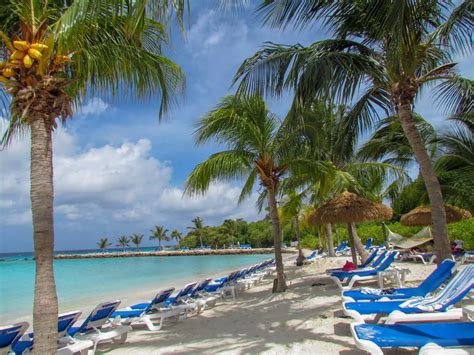 Hotel Review: Renaissance Marina Aruba Resort