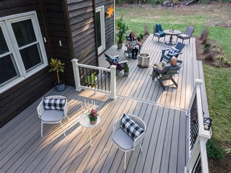 Discover the Best Composite Decking Brands | Woodland Builders