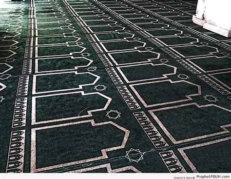 Mosque Prayer Hall Floor – Islamic Architecture -Picture | Prophet PBUH ...