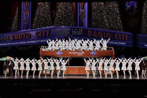 Rockettes Christmas Show Tickets 2024 - Noni Constancy