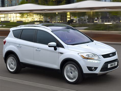 Car in pictures – car photo gallery » Ford Kuga Titanium S 2011 Photo 04